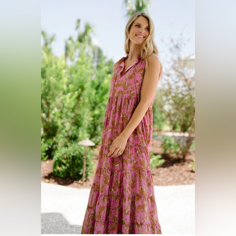 Britton Court Jodi Maxi in pink cheetah print - Picture 7 of 7